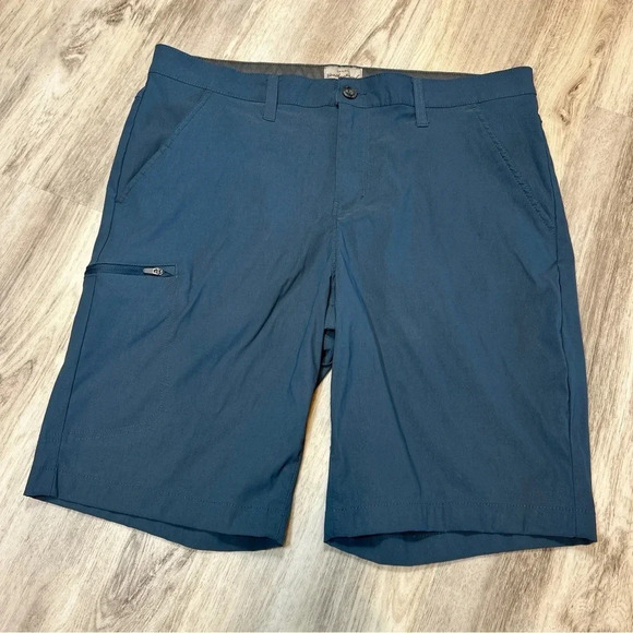 Weatherproof Vintage Mens Packable Hybrid Trail Shorts in a Handsome Deep Blue - Picture 2 of 6